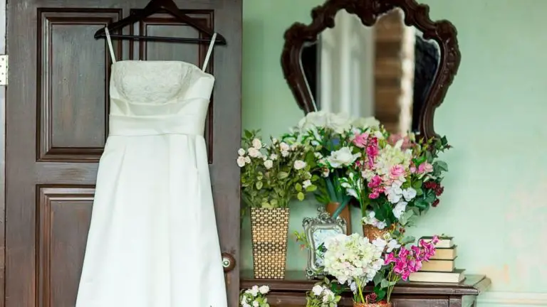 Quick Guide to Steaming Wedding Dresses (And Which Fabrics Are Safe to Steam)